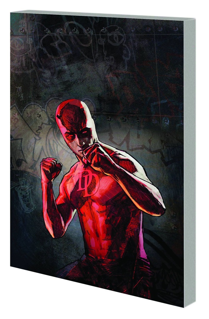 DAREDEVIL BY BENDIS & MALEEV ULT COLL 02